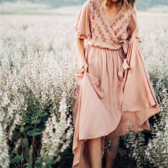 Jodifl Parklan Floral Embroidered Wrap Tie Dress Boho Chic Medium Stunning - Picture 16 of 16